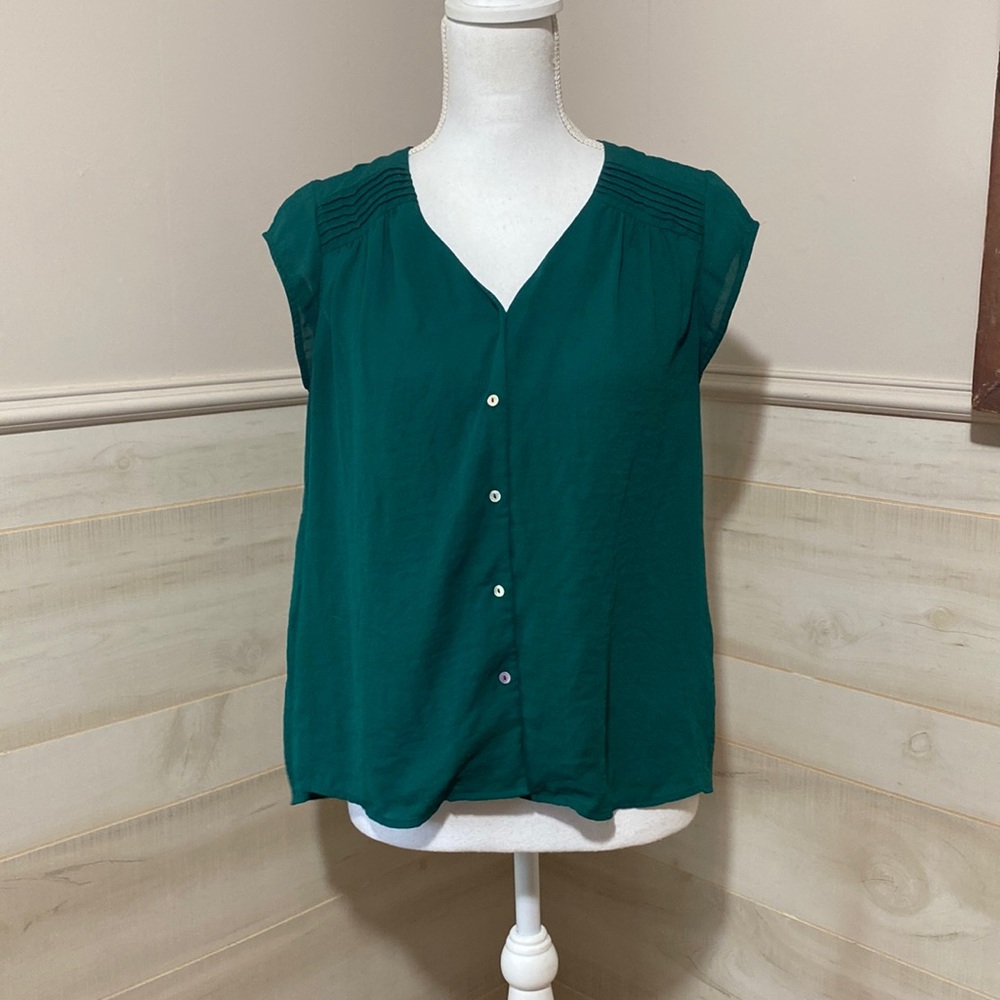 H&M Conscious size 6 top